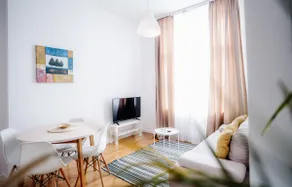 LUXURY ZAGREB DOWNTOWN AP. 1 BEDROOM + GALLERY No6 - Image 2