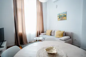 LUXURY ZAGREB DOWNTOWN AP. 1 BEDROOM + GALLERY No6 - Image 3