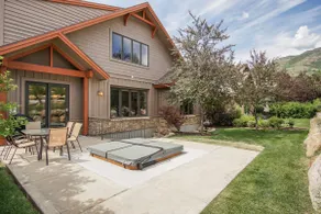 Great House Value 6 bdr 4 bath Book Winter Now - Image 2