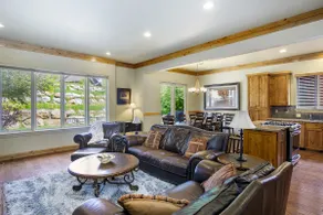 Great House Value 6 bdr 4 bath Book Winter Now - Image 3