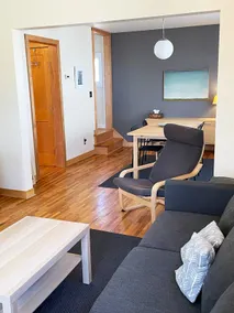 Modern home retreat in the city - Image 3