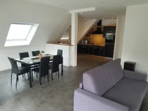 Spacious independent contemporary apartment - Image 3