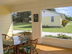The ”Turtle Cottage” - a charming beachy retreat. - Image 5