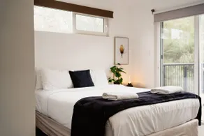Fully Self Contained Apartment #8 - Image 5