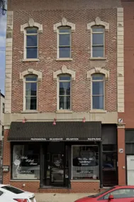 ✨Spacious Centrally Located West Loop Loft✨ - Image 4