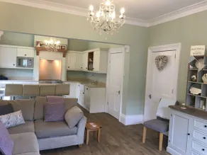 West View, Lakeside, delightful - with Hot Tub - Image 2