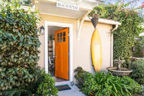 Cozy Long Beach guest house with hot tub - Image 3