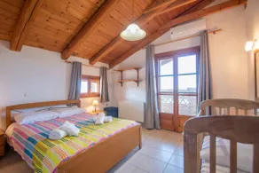 Aeolos Zante Villas with Heated Pool - Image 4