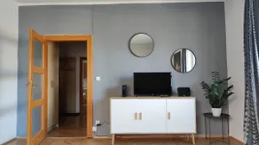 Flat near the castle - Image 3