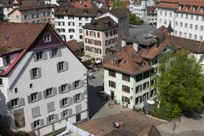TouchBed | Large 3-BR-Apartment Ground Floor - Image 2