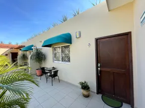 Suite in Relaxing Boutique Neighborhood - Image 4