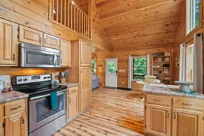 Private, Romantic & Luxurious Couple's Cabin! - Image 5