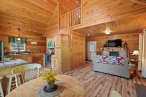 Private, Romantic & Luxurious Couple's Cabin! - Image 4