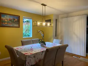Pleasant Private Home on Beacon Hill with AC. - Image 3