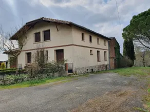 Farmhouse in the quiet countryside of Toulouse - Image 4