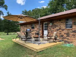 Little River Getaway! Quiet, Cozy, Secluded. - Image 2