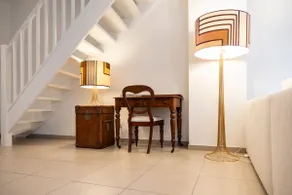 spacious apartment in a renovated mansion - Image 4