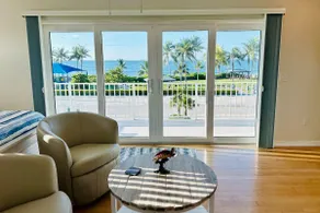 Beautiful Beachfront Villa w/ Pool/Tiki/Dock - Image 4