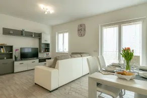 Dea House - Image 5