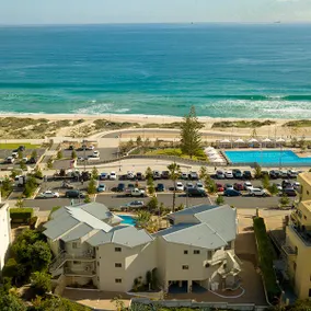 Beachfront @ Scarbs - Image 3