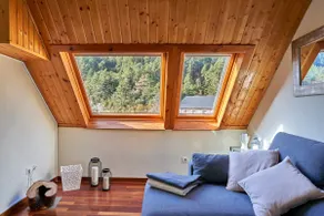 Magnificent Duplex Penthouse with Mountain View - Image 3