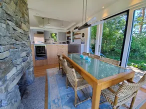 Beautiful Rowena Waterfront Home - Image 5