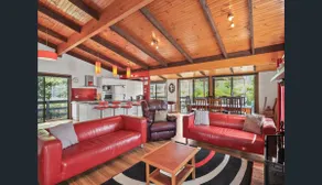 Beach House Comfort - Image 2