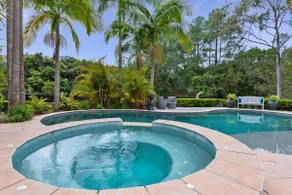 Villa Nessa - Spa - 12.5m pool up to 14 guests - Image 3