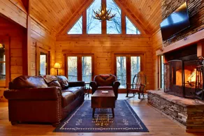 Log Cabin Hot Tub Starlink 25 Min to Asheville - Image 2