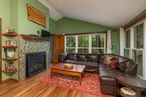 River · Pine City-Riverfront-firepit-kayaks-pets-fireplace - Image 3