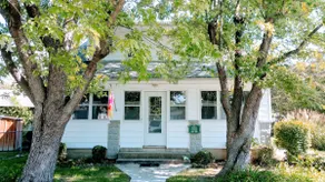 The Garden Cottage of Colonial Beach - Image 2