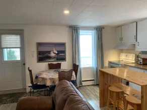 Apartment at Leon's - Image 4
