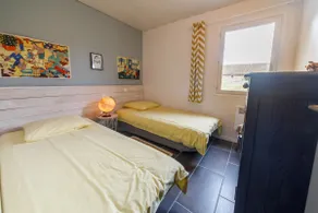 Cozy nest overlooking the river, crazy charm! - Image 4