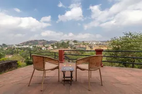 3BR La Petite Maison w/mountain view | Lonavala - Image 3