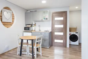 Cozy Apartment in Kaunas with Free Parking - Image 5