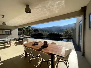 Spacious villa, 14 m pool, walking distance to the beach - Image 3