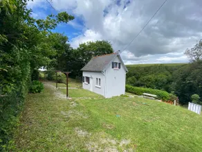 Cottage with enclosed garden 400 m from the beach - Image 2