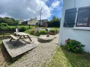 Cottage with enclosed garden 400 m from the beach - Image 3