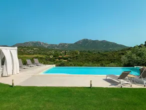 La Casa di Alice Exclusive Pool - Image 4