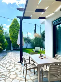 Sunny Villa - Image 3