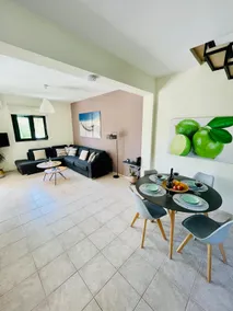Sunny Villa - Image 4