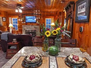 HISTORISK HERSHEY CABIN, IMMAKULERER, ROMANTISK, LIGE FOR 2, STRANDKLUB, TRAIL PASS - Image 5