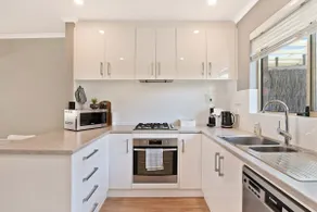 West Beach Family Beauty - 2 Bed Unit - Image 2