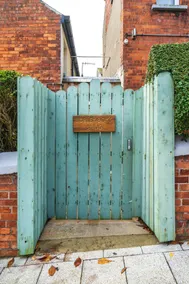 Sorley Boys Snug - Image 5