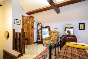 Sorley Boys Snug - Image 3