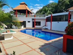 Villa Lujan, a beautiful property in Carmen Apicala - Image 3