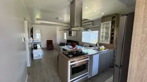 Beautiful and comfortable English house with pool!! - Image 5