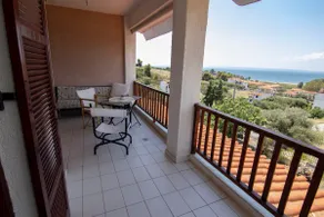 Rain Apartments: Traditional Villa with Sea View - Image 4