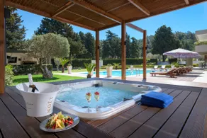 Bella Foresta Villa - Image 2