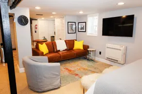Cozy DC Private Basement Suite • 3 Blocks to Metro - Image 2